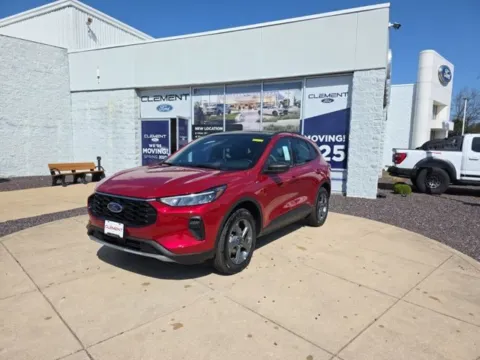 Red 2025 Ford Escape ST-Line for sale in Wentzville, MO