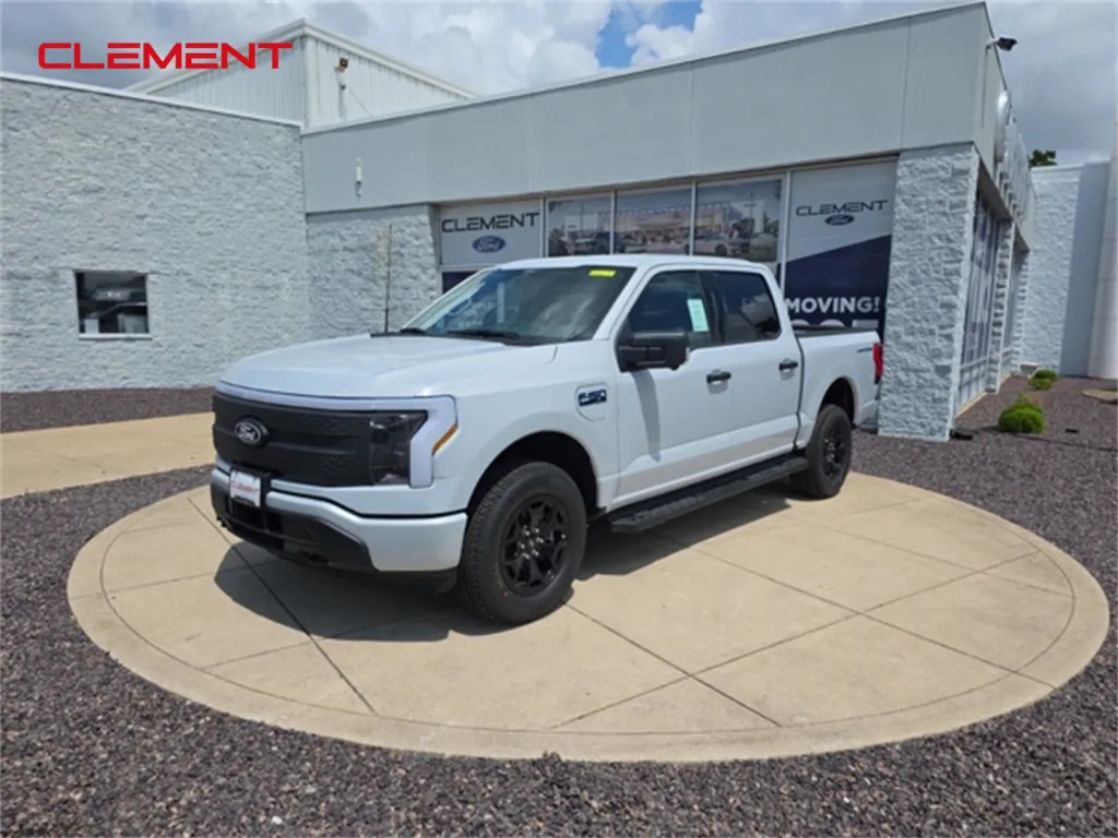 2025 Ford F-150 Lightning XLT for sale in Wentzville, MO