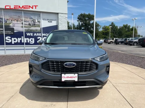 Photos of 2025 Ford Escape Plug-In Hybrid for sale in O'Fallon, MO at Clement Ford