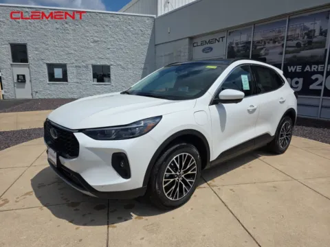 White 2025 Ford Escape Plug-In Hybrid for sale in Wentzville, MO
