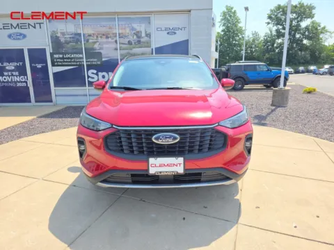 Photos of 2025 Ford Escape Plug-In Hybrid for sale in Wentzville, MO at Clement Ford