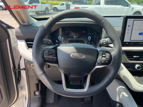 More photos of 2025 Ford Explorer Platinum at Clement Ford, MO