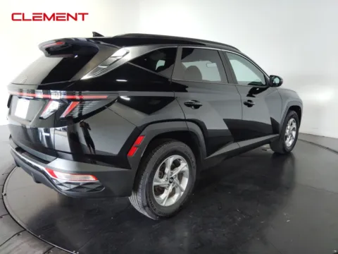More photos of 2022 Hyundai Tucson SEL at Clement Ford, MO