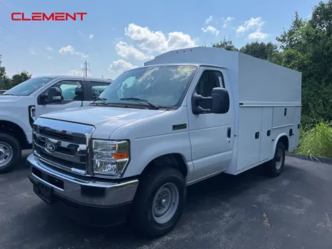 White 2026 Ford E-350SD for sale in O'Fallon, MO