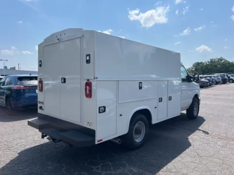 More photos of 2026 Ford E-350SD at Clement Ford, MO