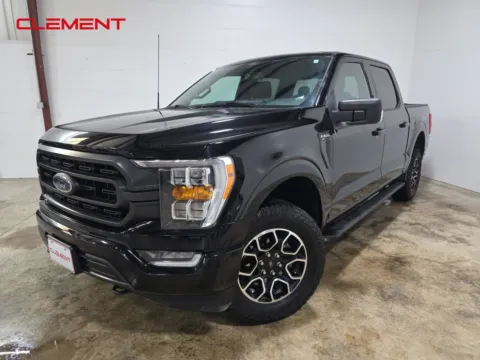 Black 2021 Ford F-150 XLT for sale in O'Fallon, MO