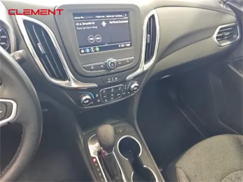 More photos of 2022 Chevrolet Equinox LT at Clement Ford, MO