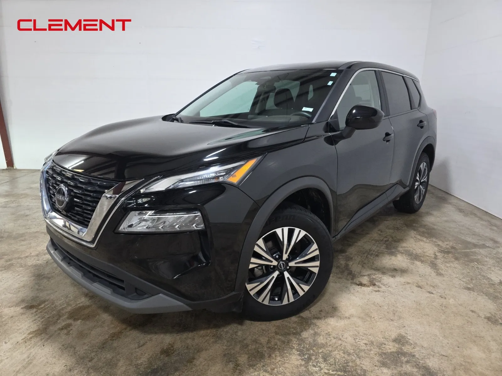 Black 2023 Nissan Rogue SV for sale in O'Fallon, MO