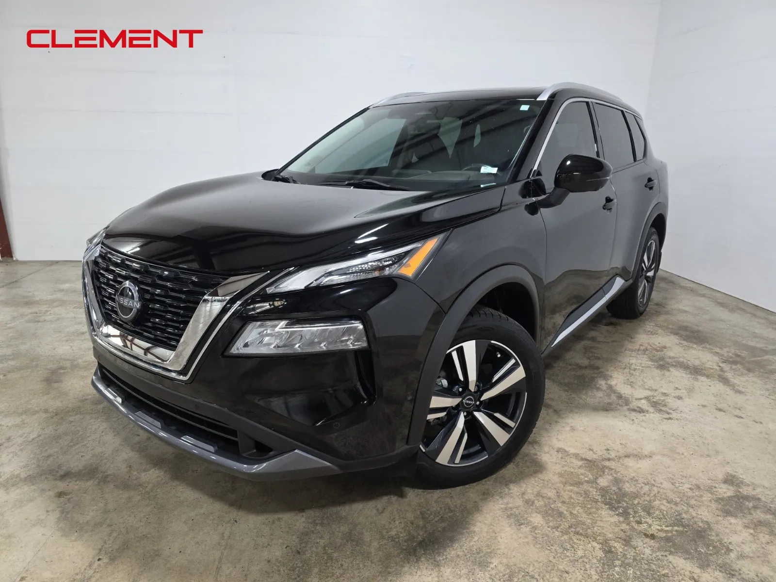 Black 2023 Nissan Rogue SL for sale in O'Fallon, MO