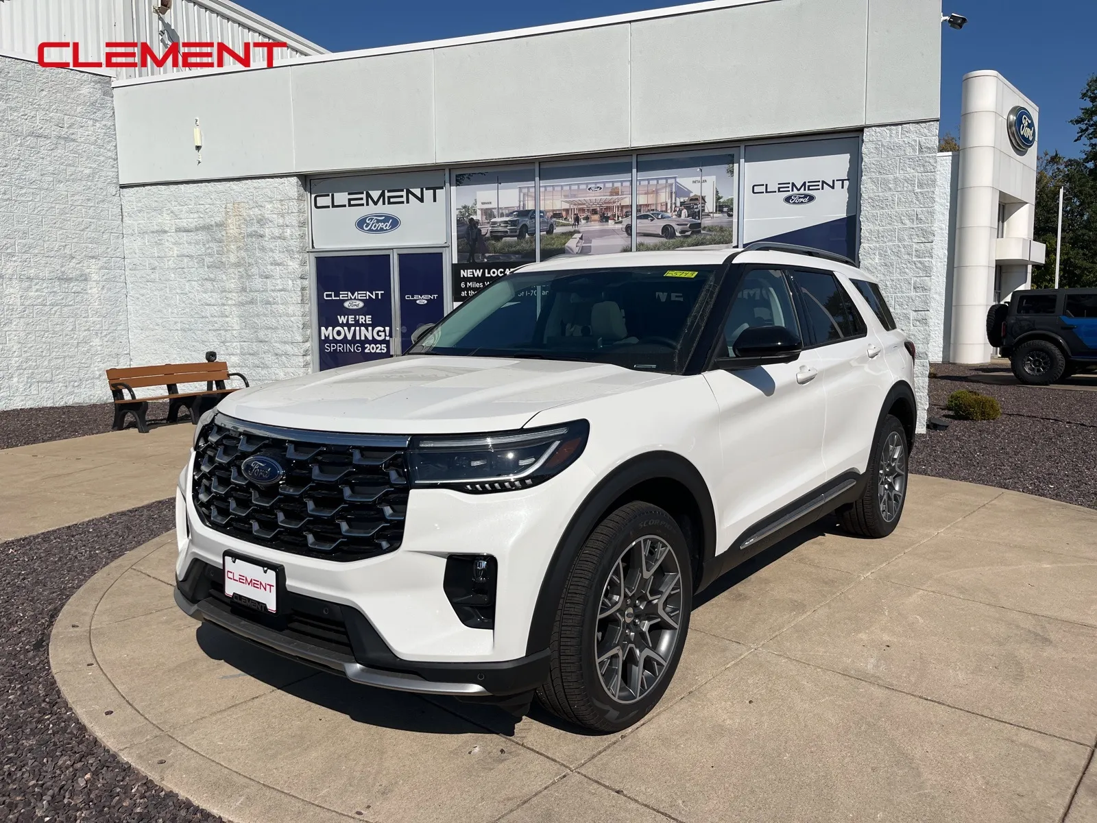 White 2025 Ford Explorer Platinum for sale in O'Fallon, MO