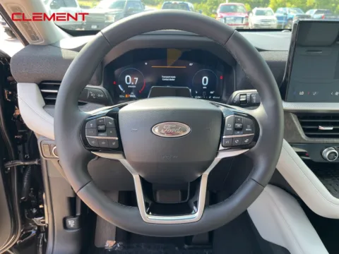 More photos of 2025 Ford Explorer Platinum at Clement Ford, MO