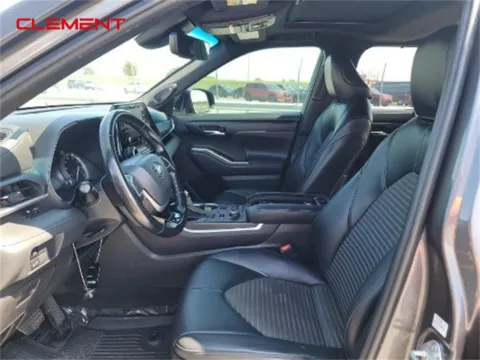 Another view of 2022 Toyota Highlander XSE for sale in O'Fallon, MO at Clement Ford