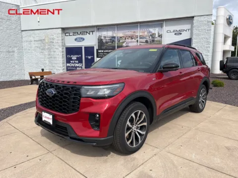 White 2025 Ford Explorer ST-Line for sale in O'Fallon, MO