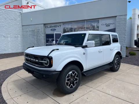 White 2025 Ford Bronco Outer Banks for sale in O'Fallon, MO