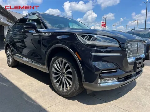 Photos of 2020 Lincoln Aviator Reserve for sale in O'Fallon, MO at Clement Ford