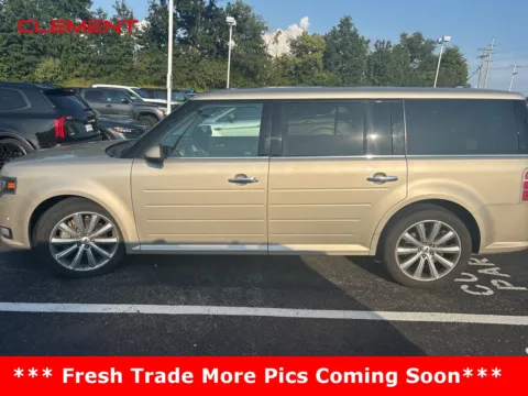 White 2017 Ford Flex Limited for sale in O'Fallon, MO