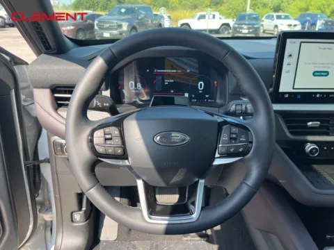 More photos of 2025 Ford Explorer Platinum at Clement Ford, MO