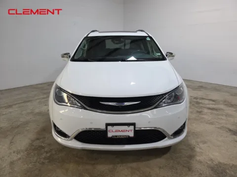 Photos of 2019 Chrysler Pacifica Limited for sale in O'Fallon, MO at Clement Ford