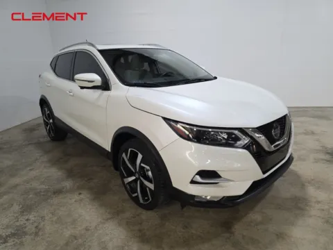 Another view of 2022 Nissan Rogue Sport SL for sale in O'Fallon, MO at Clement Ford