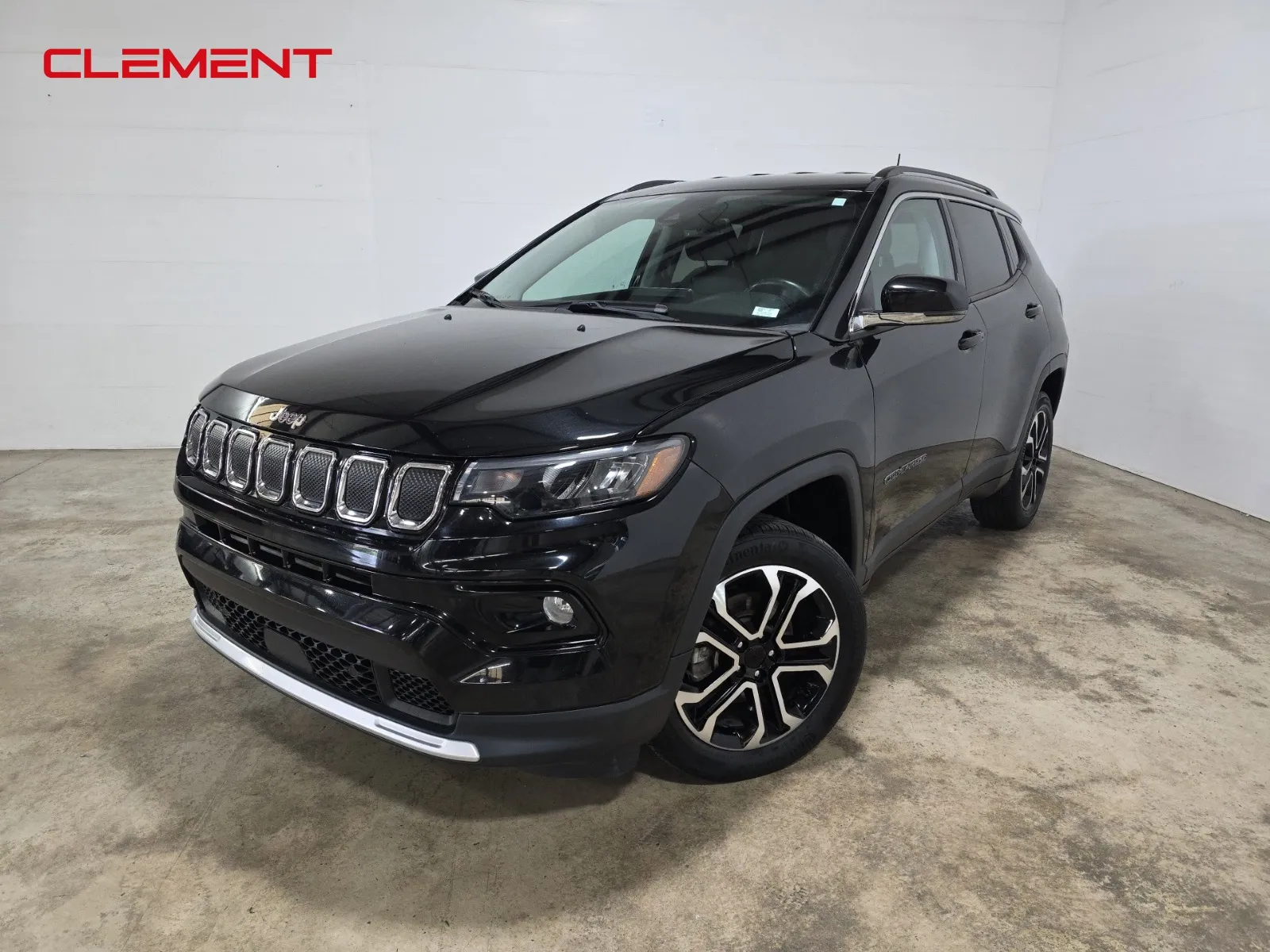 Black 2022 Jeep Compass Limited for sale in O'Fallon, MO