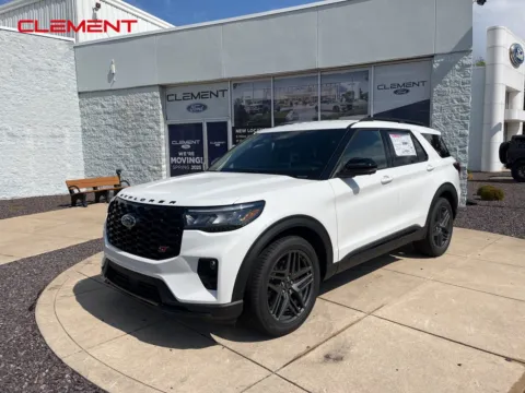 White 2025 Ford Explorer ST for sale in O'Fallon, MO