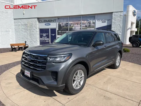 Gray 2025 Ford Explorer Active for sale in O'Fallon, MO