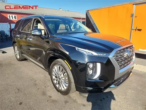 Photos of 2020 Hyundai Palisade Limited for sale in O'Fallon, MO at Clement Ford