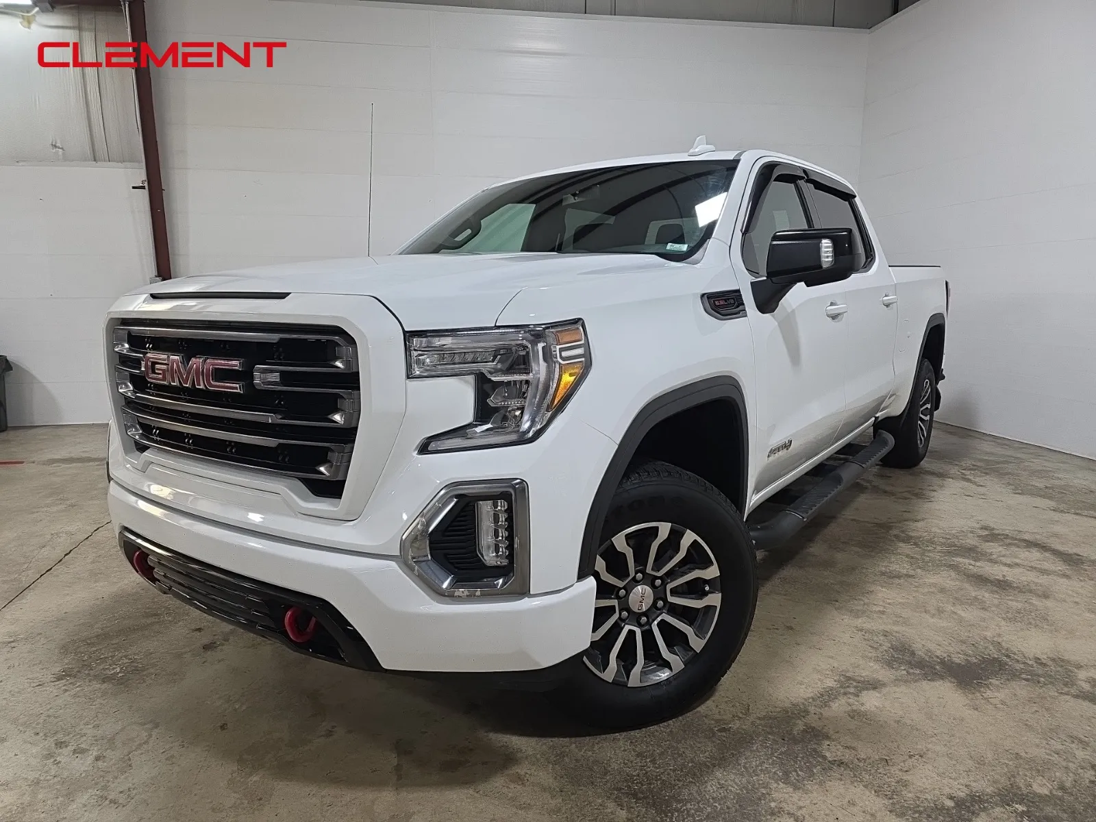White 2019 GMC Sierra 1500 AT4 for sale in Wentzville, MO