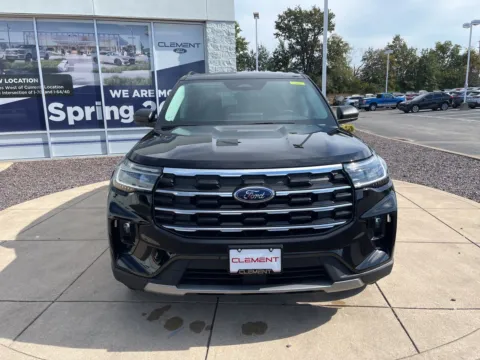 Photos of 2025 Ford Explorer Active for sale in Wentzville, MO at Clement Ford