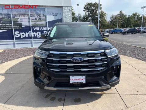 Photos of 2025 Ford Explorer Active for sale in Wentzville, MO at Clement Ford