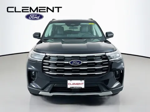 Photos of 2025 Ford Explorer Active for sale in Wentzville, MO at Clement Ford