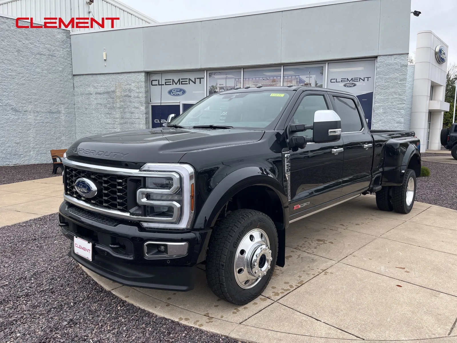 Black 2026 Ford F-450SD Platinum for sale in Wentzville, MO