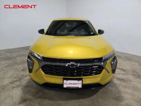 Photos of 2025 Chevrolet Trax 1RS for sale in Wentzville, MO at Clement Ford