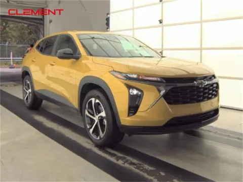Photos of 2025 Chevrolet Trax 1RS for sale in O'Fallon, MO at Clement Ford