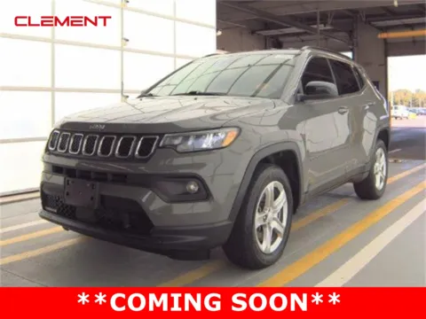 Gray 2023 Jeep Compass Latitude for sale in O'Fallon, MO