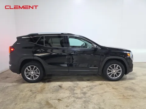 More photos of 2024 GMC Terrain SLT at Clement Ford, MO
