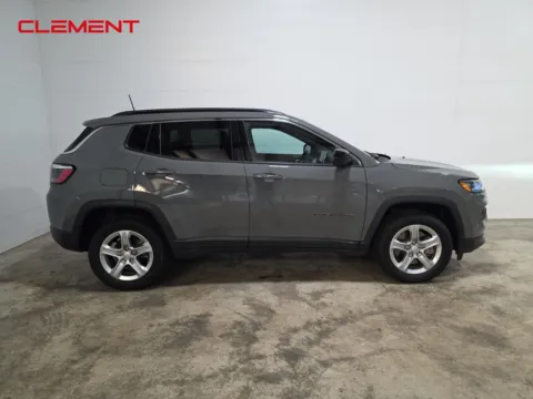More photos of 2023 Jeep Compass Latitude at Clement Ford, MO
