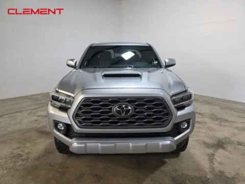 Photos of 2022 Toyota Tacoma TRD Sport for sale in Wentzville, MO at Clement Ford