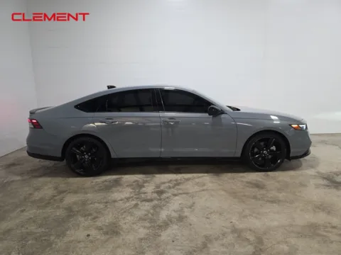 More photos of 2023 Honda Accord Hybrid Sport-L at Clement Ford, MO