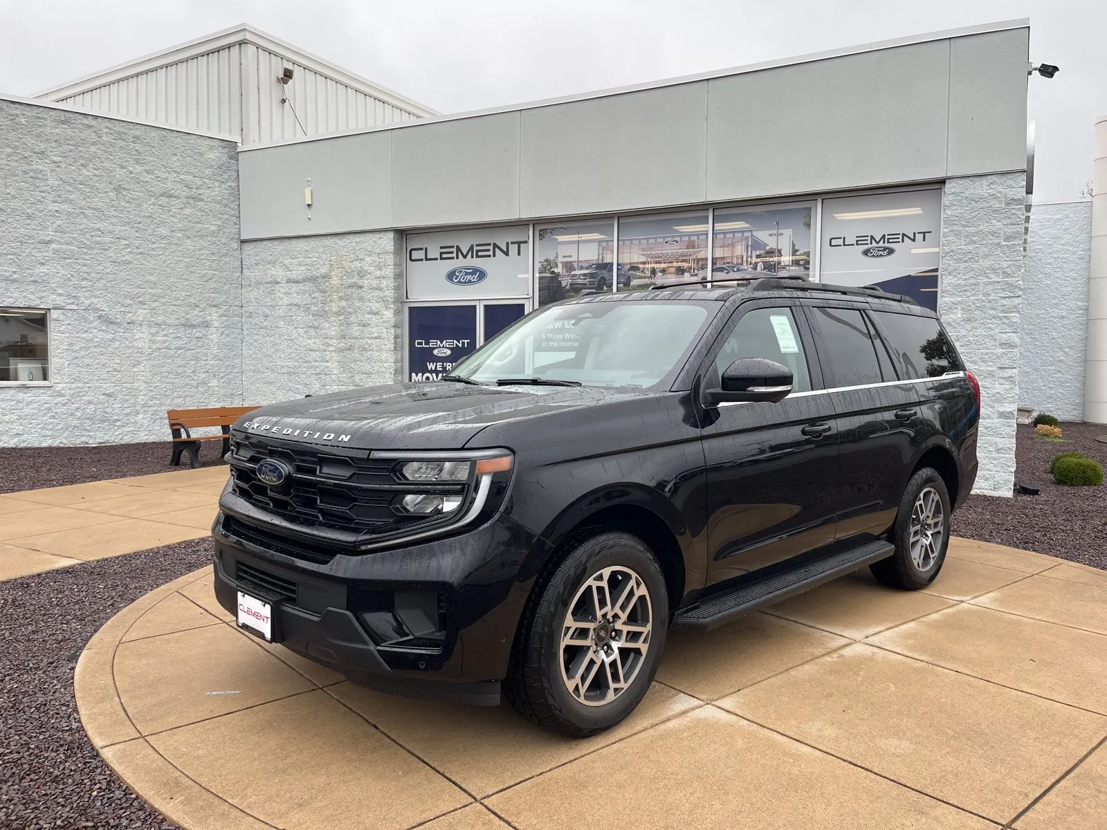 Black 2025 Ford Expedition Active for sale in Wentzville, MO