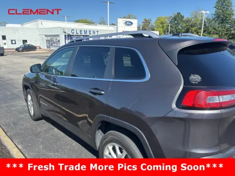 Gray 2014 Jeep Cherokee Latitude for sale in O'Fallon, MO
