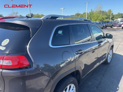 Photos of 2014 Jeep Cherokee Latitude for sale in O'Fallon, MO at Clement Ford