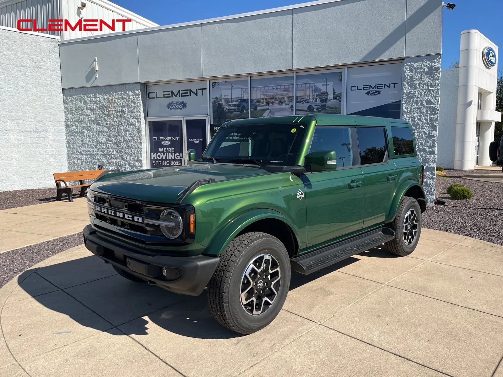 Green 2025 Ford Bronco Outer Banks for sale in Wentzville, MO