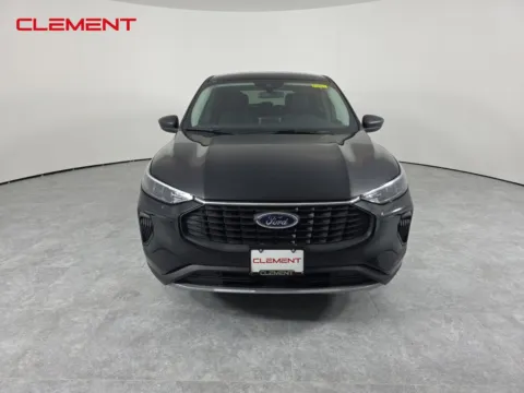 Photos of 2026 Ford Escape Active for sale in Wentzville, MO at Clement Ford