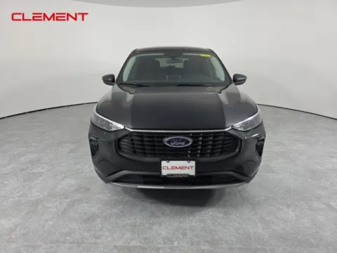 Photos of 2026 Ford Escape Active for sale in Wentzville, MO at Clement Ford