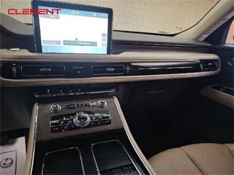 Another view of 2021 Lincoln Aviator Reserve for sale in O'Fallon, MO at Clement Ford