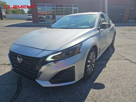 More photos of 2024 Nissan Altima 2.5 SV at Clement Ford, MO
