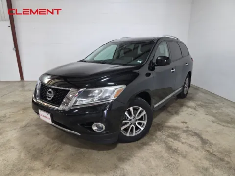 Black 2014 Nissan Pathfinder SL for sale in O'Fallon, MO