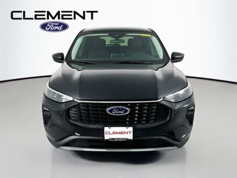 Photos of 2026 Ford Escape Active for sale in Wentzville, MO at Clement Ford