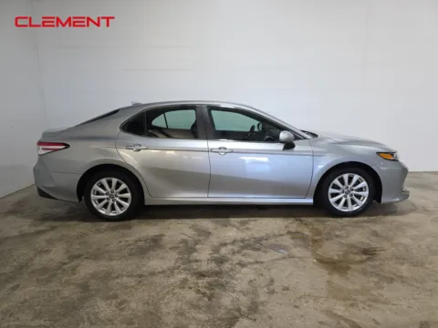 More photos of 2020 Toyota Camry LE at Clement Ford, MO
